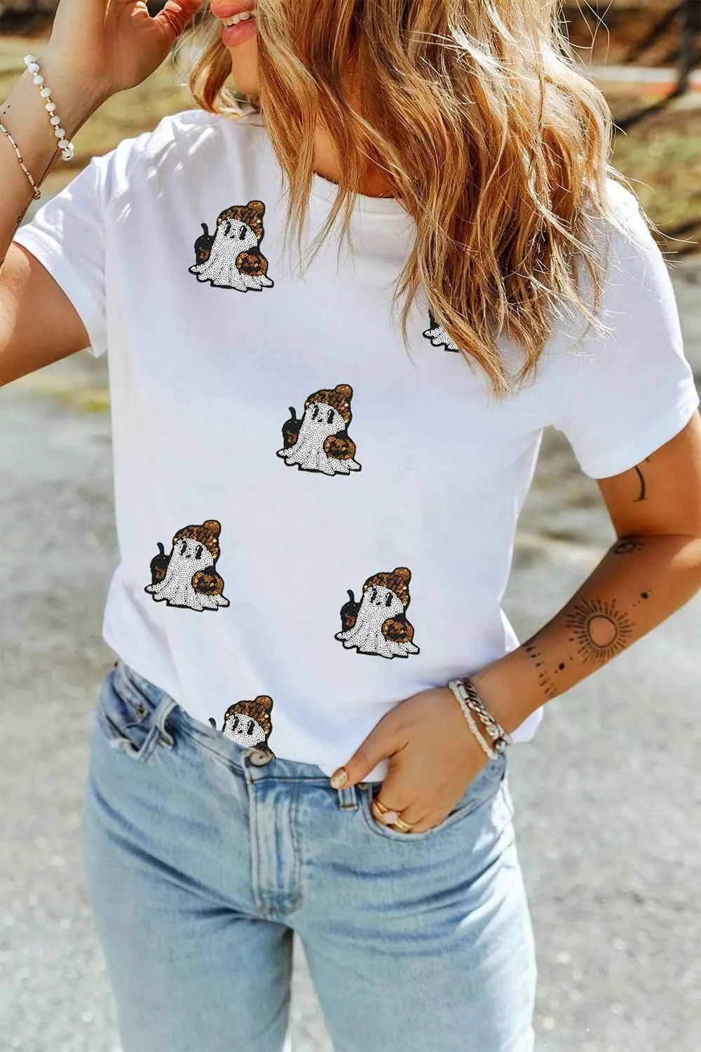 Full Size Halloween Sequin Ghost Print Short Sleeve Casual T-Shirt Plus Size