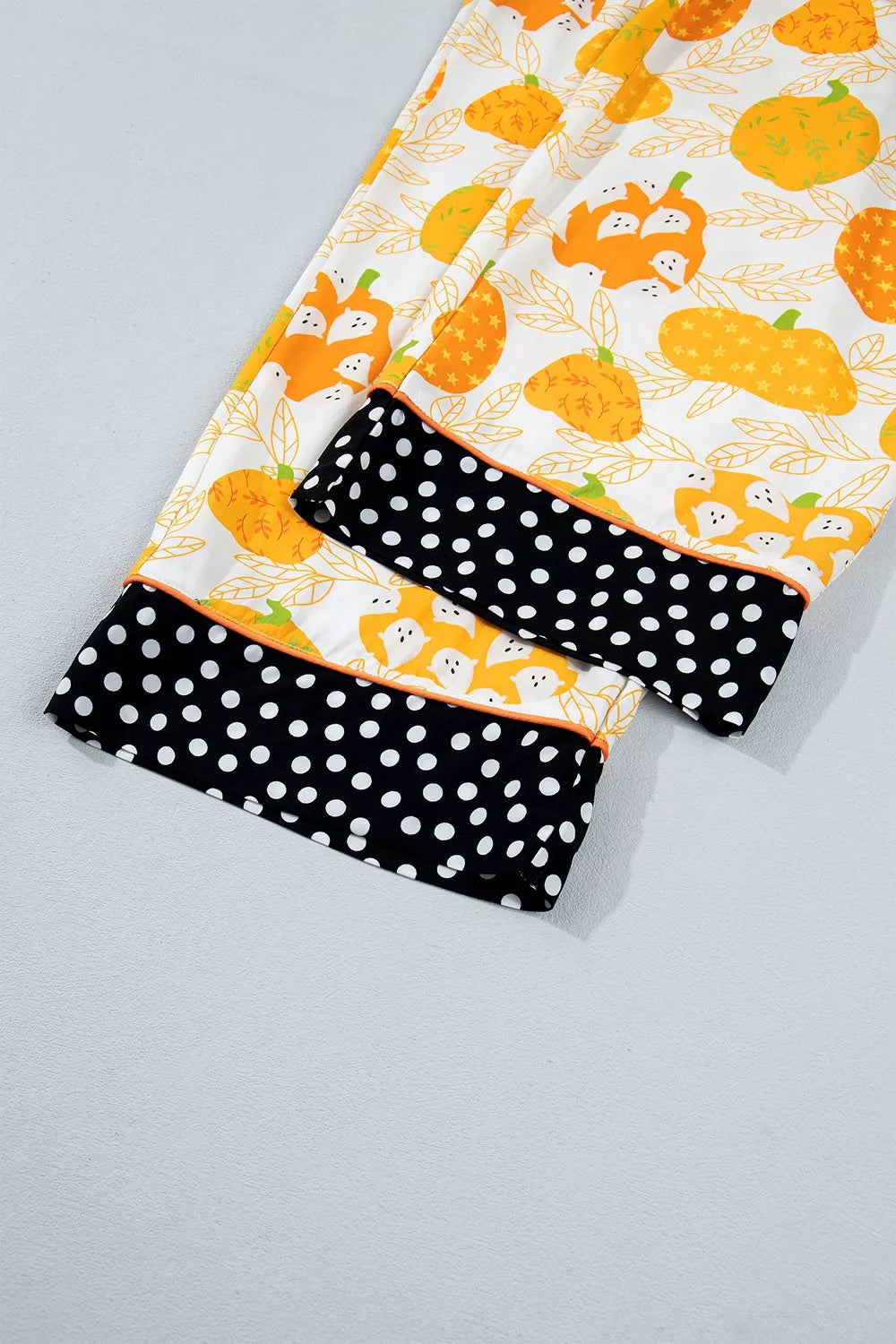Short Sleeve Pumpkin Print Polka Dot Trim Pocket Placket Lounge Set