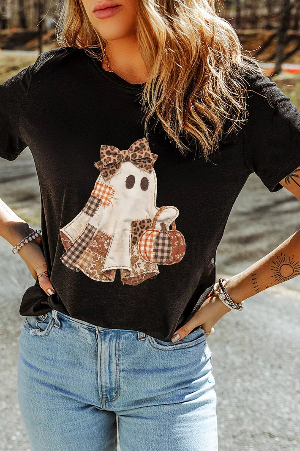 Full Size Halloween Ghost Applique Short Sleeve T-Shirt Plus Size