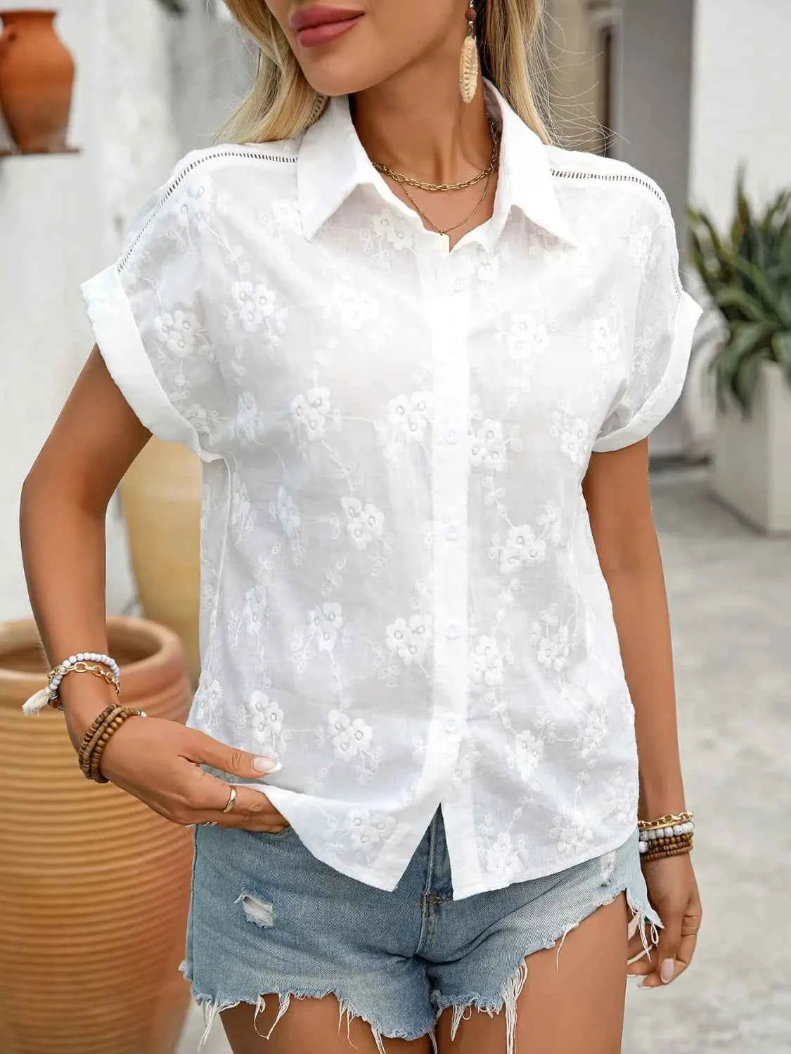 Embroidered Collared Neck Short Sleeve Shirt